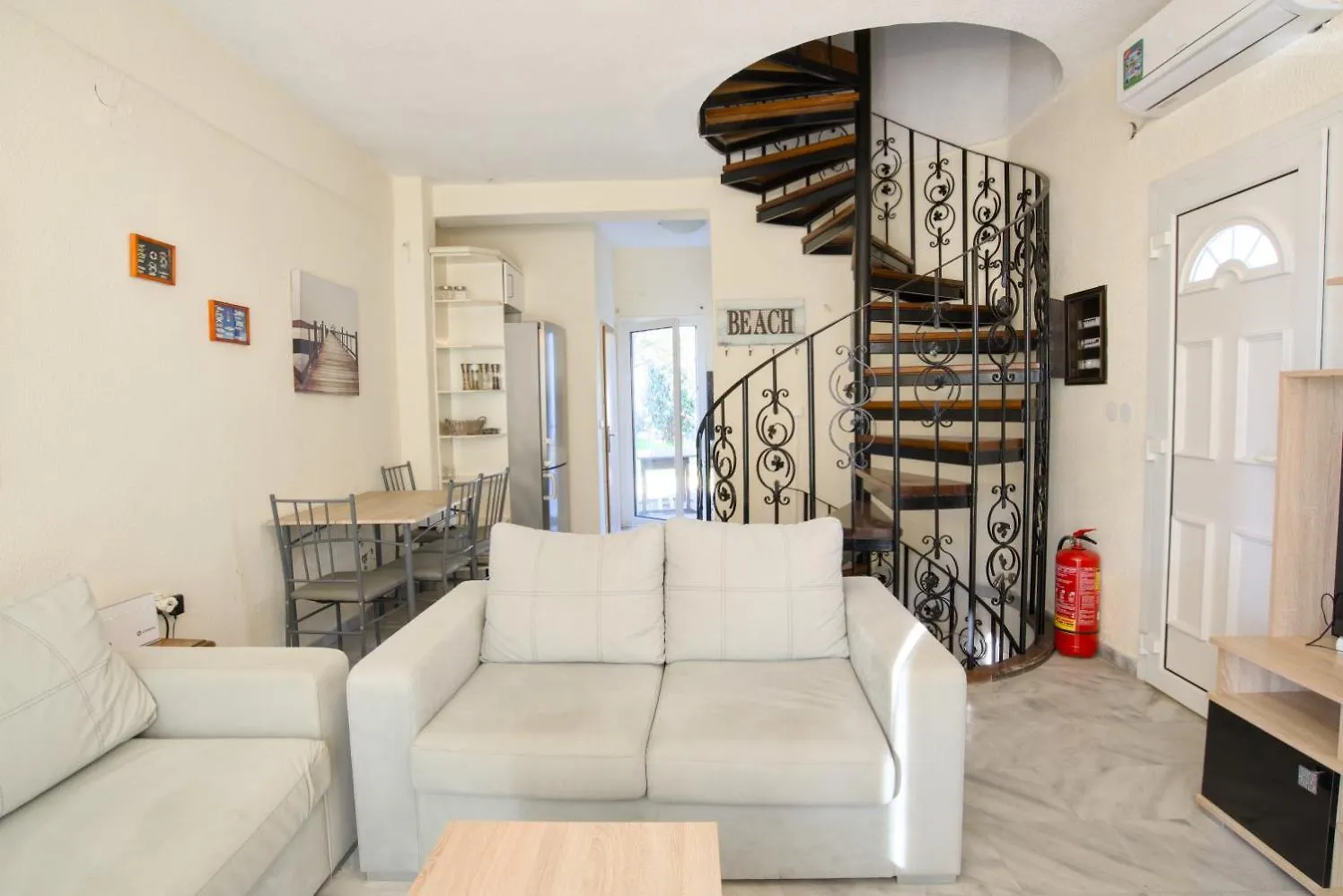 Sea Side Villa Nea Kallikrateia