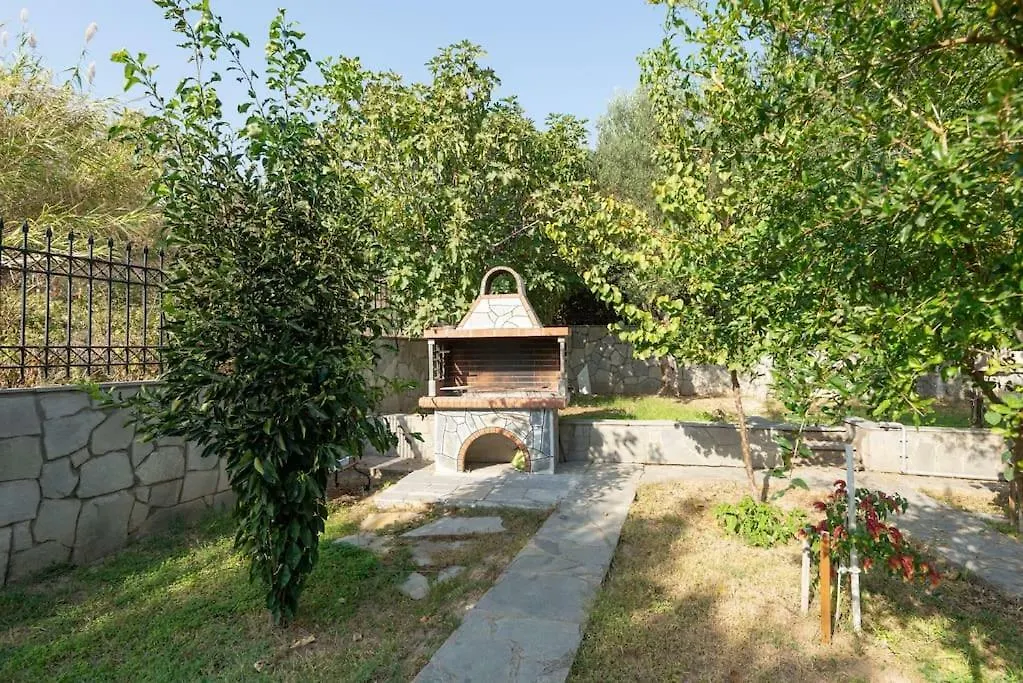 Sea Side Villa Nea Kallikrateia